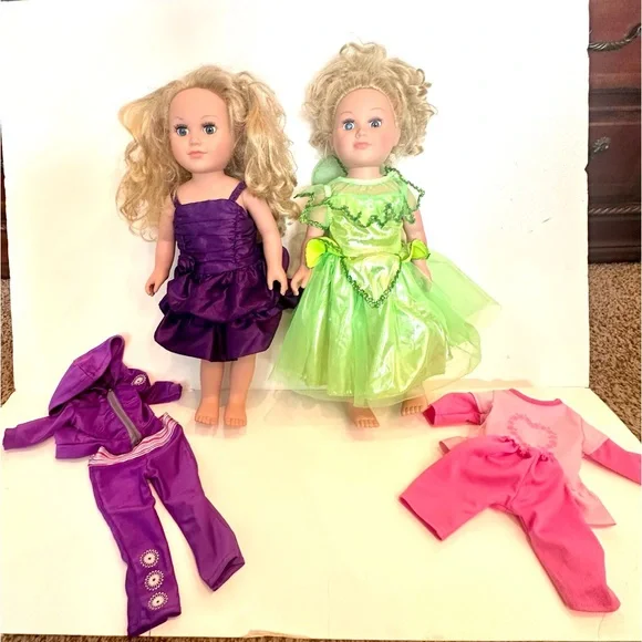 American Girl Cititoy 2013 18" Blonde Hair Blue Eyes Dolls (2) with Clothes - Picture 3 of 9